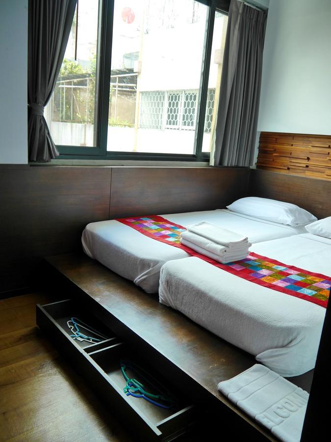 At One Inn Hualampong Bangkok Eksteriør bilde